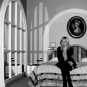 Meet your Posher, Lily